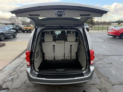 2017 Dodge Grand Caravan SE   - Photo 19 - Flushing, MI 48433