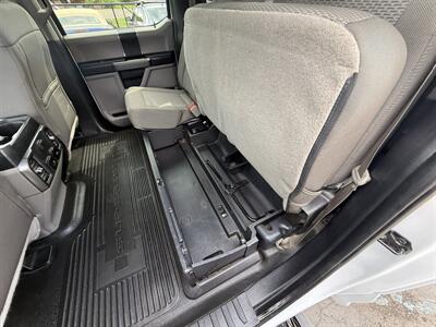 2019 Ford F-250 Super Duty XLT  Crew Cab 4X4 - Photo 25 - Flushing, MI 48433