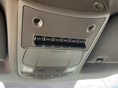 2019 Ford F-250 Super Duty XLT  Crew Cab 4X4 - Photo 17 - Flushing, MI 48433