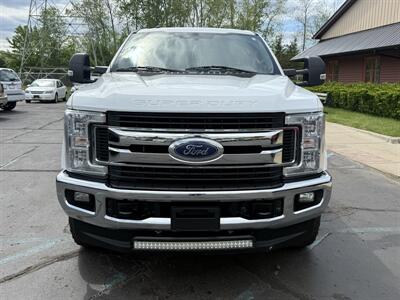 2019 Ford F-250 Super Duty XLT  Crew Cab 4X4 - Photo 3 - Flushing, MI 48433