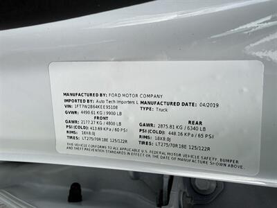 2019 Ford F-250 Super Duty XLT  Crew Cab 4X4 - Photo 38 - Flushing, MI 48433