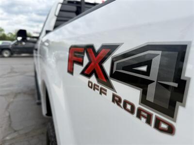 2019 Ford F-250 Super Duty XLT  Crew Cab 4X4 - Photo 28 - Flushing, MI 48433