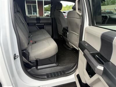 2019 Ford F-250 Super Duty XLT  Crew Cab 4X4 - Photo 29 - Flushing, MI 48433