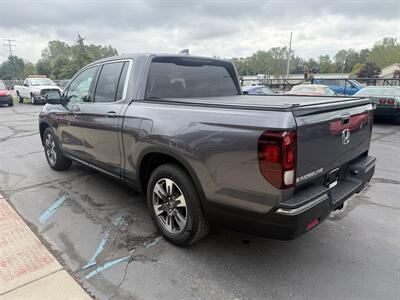 2017 Honda Ridgeline RTL  4X2 - Photo 6 - Flushing, MI 48433