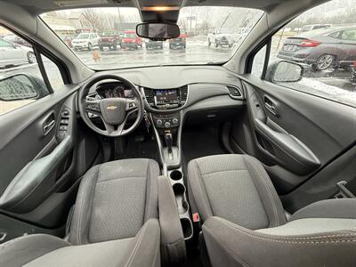 2020 Chevrolet Trax LS FWD - Photo 16 - Flushing, MI 48433