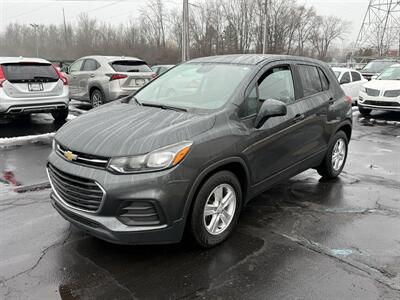 2020 Chevrolet Trax LS FWD - Photo 3 - Flushing, MI 48433