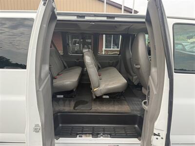 2015 Chevrolet Express LS 3500 15 Passenger - Photo 21 - Flushing, MI 48433