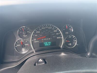 2015 Chevrolet Express LS 3500 15 Passenger - Photo 26 - Flushing, MI 48433
