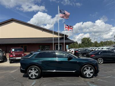 2024 Cadillac LYRIQ Tech - Photo 4 - Flushing, MI 48433