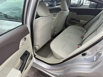 2012 Honda Civic LX   - Photo 17 - Flushing, MI 48433