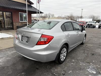 2012 Honda Civic LX   - Photo 5 - Flushing, MI 48433