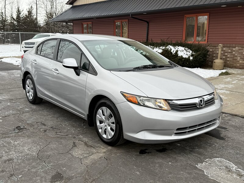 2012 Honda Civic LX   - Photo 1 - Flushing, MI 48433