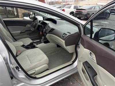 2012 Honda Civic LX   - Photo 21 - Flushing, MI 48433