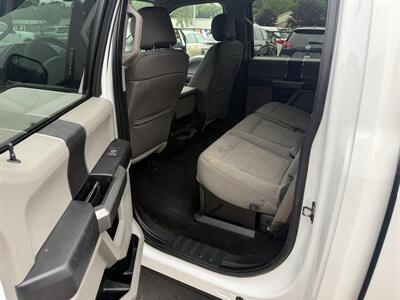 2019 Ford F-250 Super Duty XLT Crew 4X4 6.7 POWERSTROKE - Photo 22 - Flushing, MI 48433