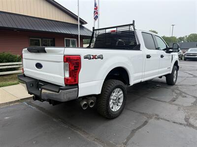 2019 Ford F-250 Super Duty XLT Crew 4X4 6.7 POWERSTROKE - Photo 5 - Flushing, MI 48433