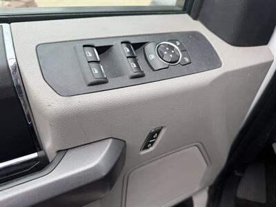 2019 Ford F-250 Super Duty XLT Crew 4X4 6.7 POWERSTROKE - Photo 12 - Flushing, MI 48433
