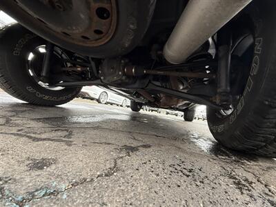 2008 Ford Escape XLS  4WD - Photo 35 - Flushing, MI 48433