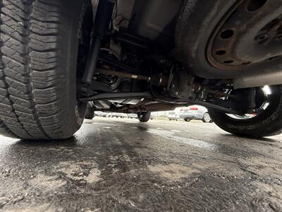 2008 Ford Escape XLS  4WD - Photo 34 - Flushing, MI 48433