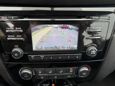 2016 Nissan Rogue S FWD - Photo 13 - Flushing, MI 48433