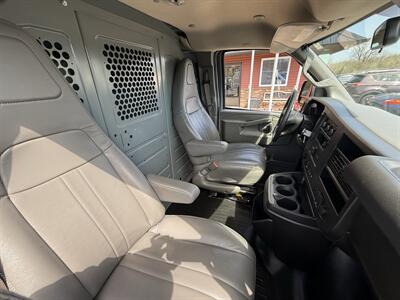 2021 Chevrolet Express 2500  Cargo - Photo 19 - Flushing, MI 48433