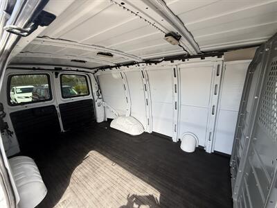 2021 Chevrolet Express 2500  Cargo - Photo 17 - Flushing, MI 48433