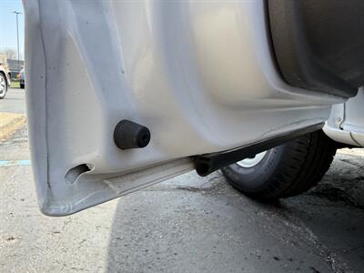 2021 Chevrolet Express 2500  Cargo - Photo 26 - Flushing, MI 48433