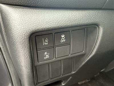 2018 Honda CR-V EX  AWD - Photo 16 - Flushing, MI 48433