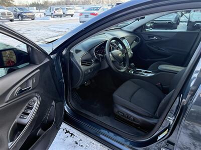 2019 Chevrolet Malibu LT - Photo 9 - Flushing, MI 48433