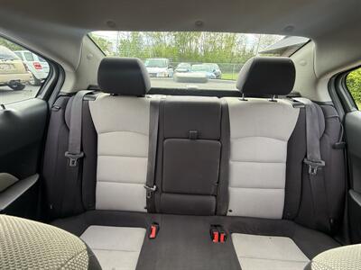 2014 Chevrolet Cruze LS Auto - Photo 12 - Flushing, MI 48433