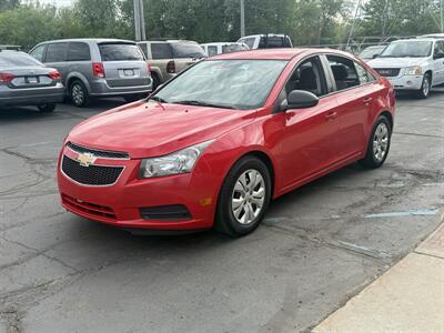 2014 Chevrolet Cruze LS Auto - Photo 3 - Flushing, MI 48433