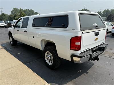 2012 Chevrolet Silverado 2500 HD 4WD Crew Cab  WT - Photo 7 - Flushing, MI 48433