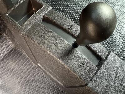 2012 Chevrolet Silverado 2500 HD 4WD Crew Cab  WT - Photo 16 - Flushing, MI 48433