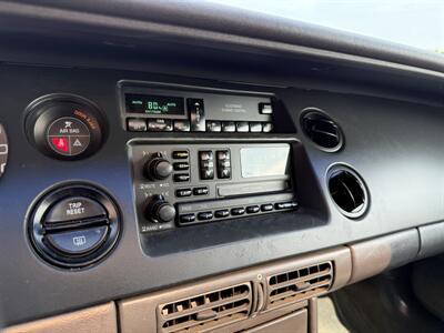 1995 Buick Riviera   - Photo 15 - Flushing, MI 48433