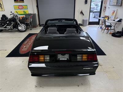 1992 Chevrolet Camaro RS Convertible 5-Speed Manual - Photo 16 - Flushing, MI 48433