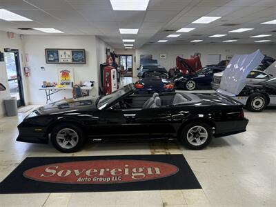 1992 Chevrolet Camaro RS Convertible 5-Speed Manual - Photo 2 - Flushing, MI 48433