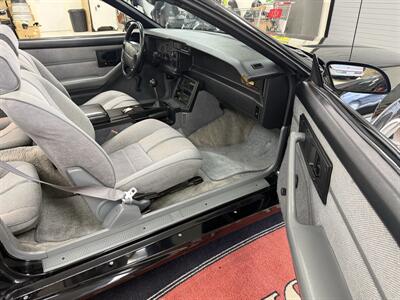 1992 Chevrolet Camaro RS Convertible 5-Speed Manual - Photo 24 - Flushing, MI 48433