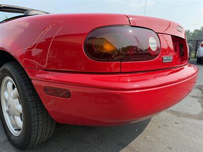 1990 Mazda MX-5 Miata Convertible  5-Speed Manual - Photo 25 - Flushing, MI 48433