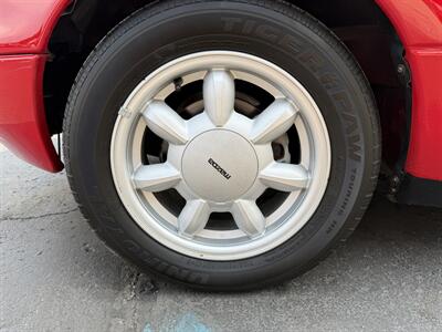 1990 Mazda MX-5 Miata Convertible  5-Speed Manual - Photo 62 - Flushing, MI 48433