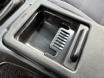 1990 Mazda MX-5 Miata Convertible  5-Speed Manual - Photo 48 - Flushing, MI 48433