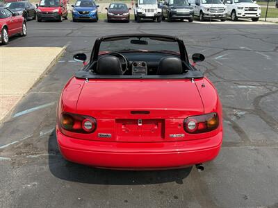 1990 Mazda MX-5 Miata Convertible  5-Speed Manual - Photo 19 - Flushing, MI 48433