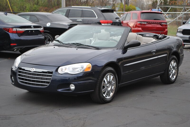 2004 Chrysler Sebring Limited for sale in Flushing, MI