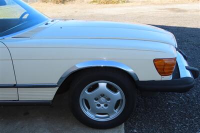 1985 Mercedes-Benz 380-Class 380 SL   - Photo 44 - Flushing, MI 48433