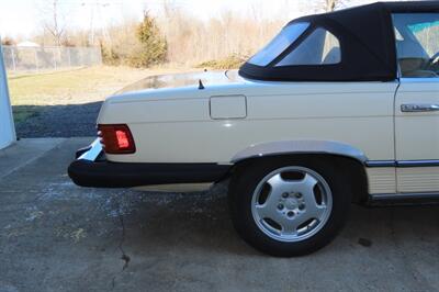 1985 Mercedes-Benz 380-Class 380 SL   - Photo 37 - Flushing, MI 48433