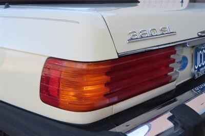 1985 Mercedes-Benz 380-Class 380 SL   - Photo 87 - Flushing, MI 48433