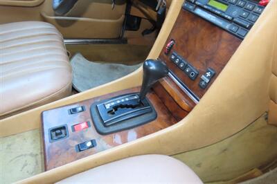 1985 Mercedes-Benz 380-Class 380 SL   - Photo 5 - Flushing, MI 48433