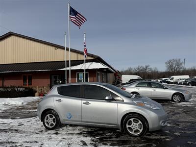 2013 Nissan LEAF SV   - Photo 4 - Flushing, MI 48433