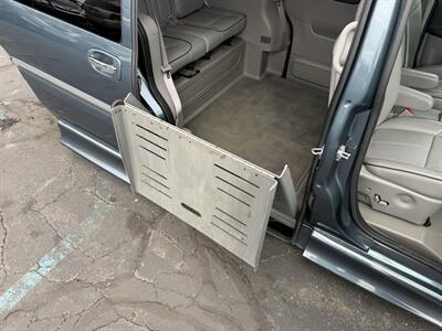 2007 Buick Terraza CXL  Braun Mobility - Photo 38 - Flushing, MI 48433