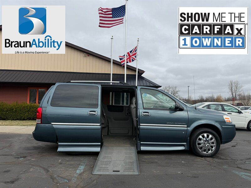 2007 Buick Terraza CXL  Braun Mobility - Photo 1 - Flushing, MI 48433