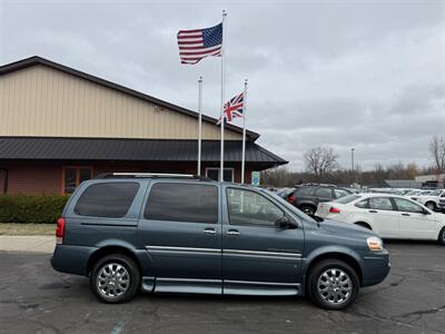 2007 Buick Terraza CXL  Braun Mobility - Photo 7 - Flushing, MI 48433