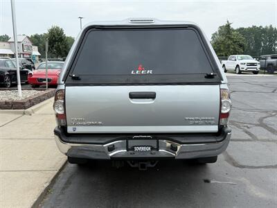2010 Toyota Tacoma PreRunner V6  Double Cab 4X2 - Photo 6 - Flushing, MI 48433